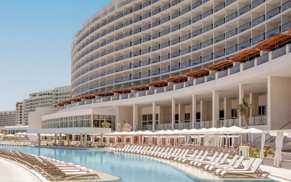 Ava Resorts Cancun